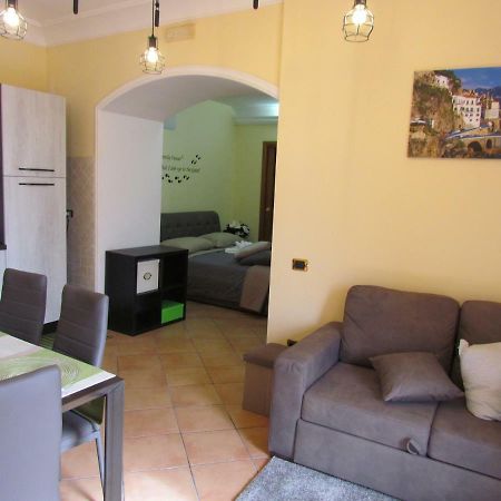 Villa Al Nove e TreQuarti Salerno Esterno foto